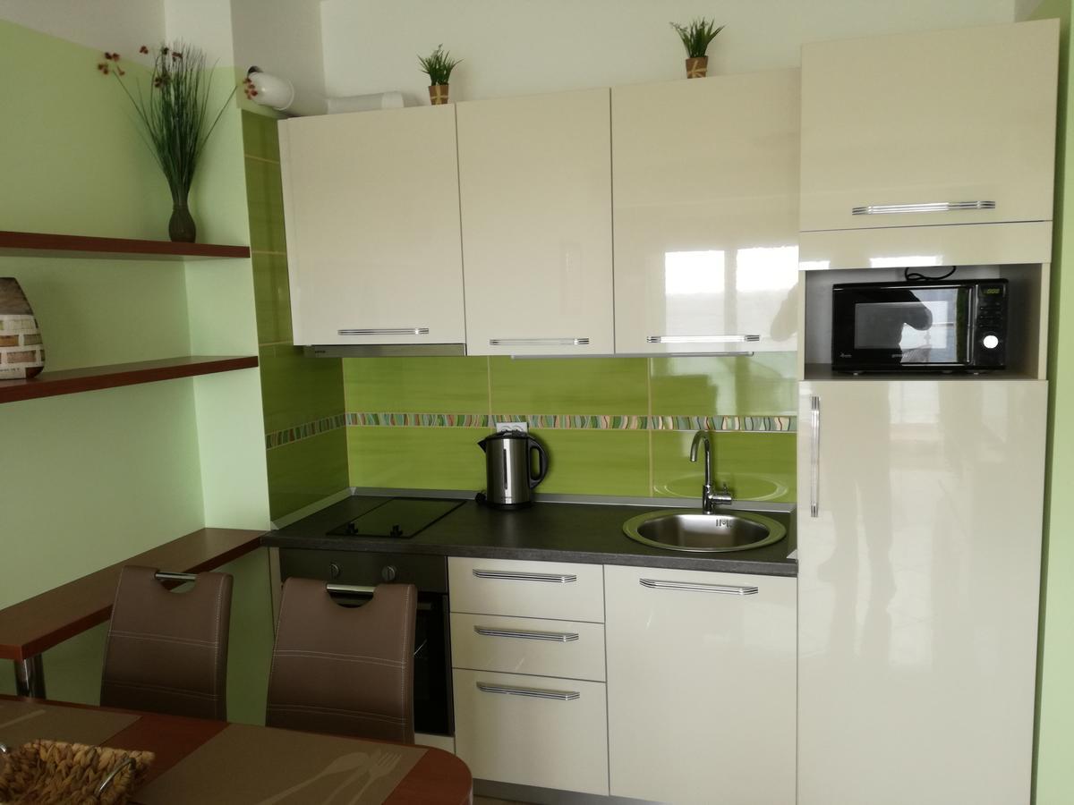 Apartment Sea Space 3 Dobra Voda Dış mekan fotoğraf