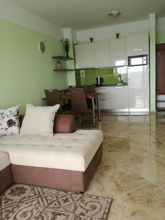 Apartment Sea Space 3 Dobra Voda Dış mekan fotoğraf