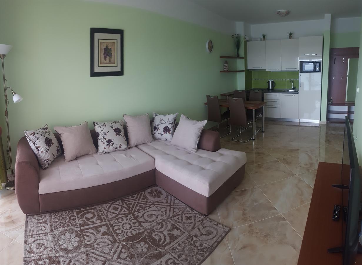 Apartment Sea Space 3 Dobra Voda Dış mekan fotoğraf