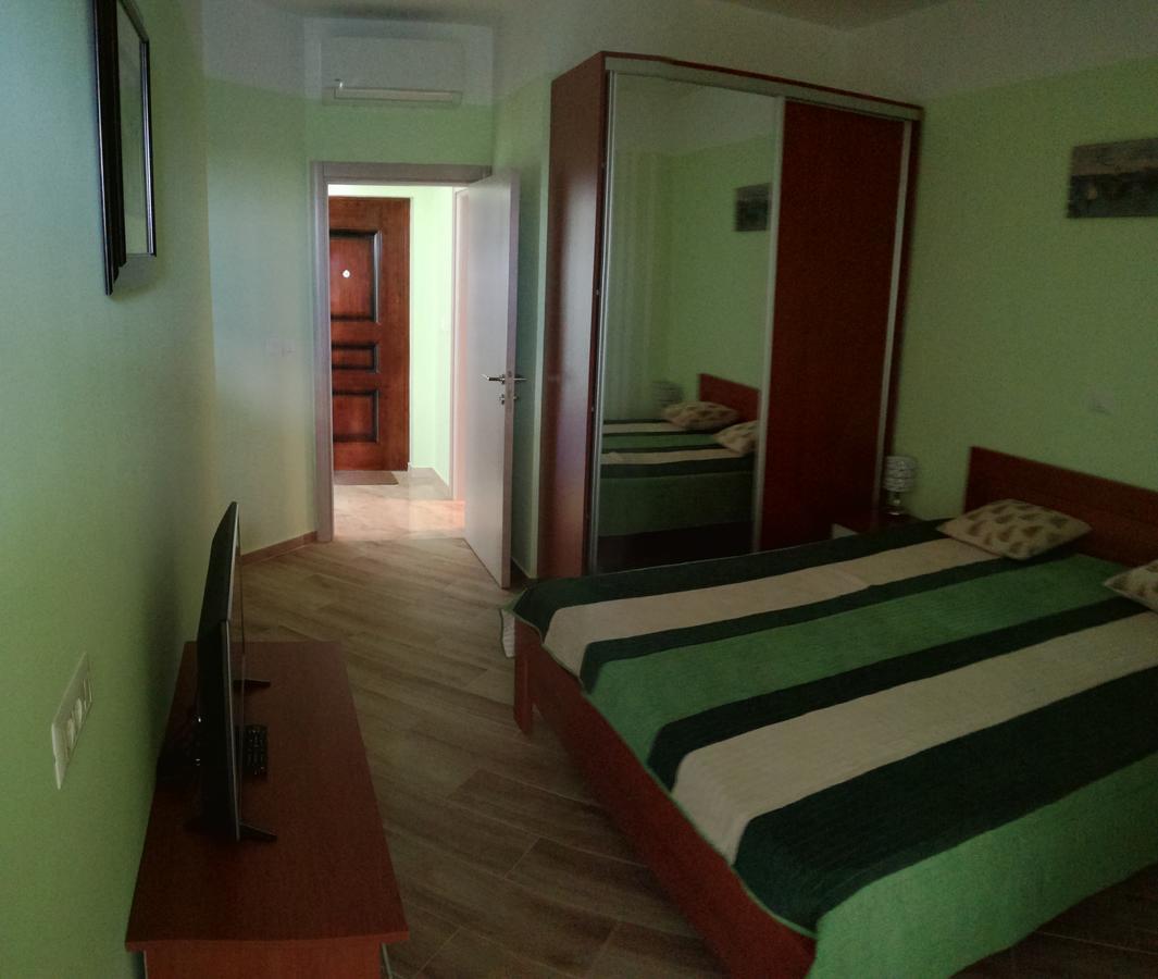 Apartment Sea Space 3 Dobra Voda Dış mekan fotoğraf