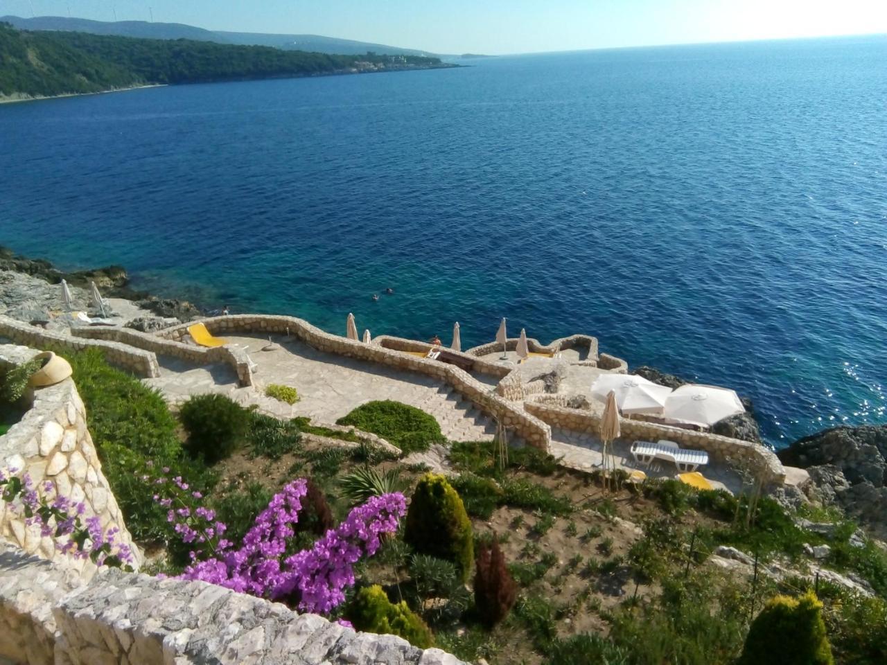 Apartment Sea Space 3 Dobra Voda Dış mekan fotoğraf