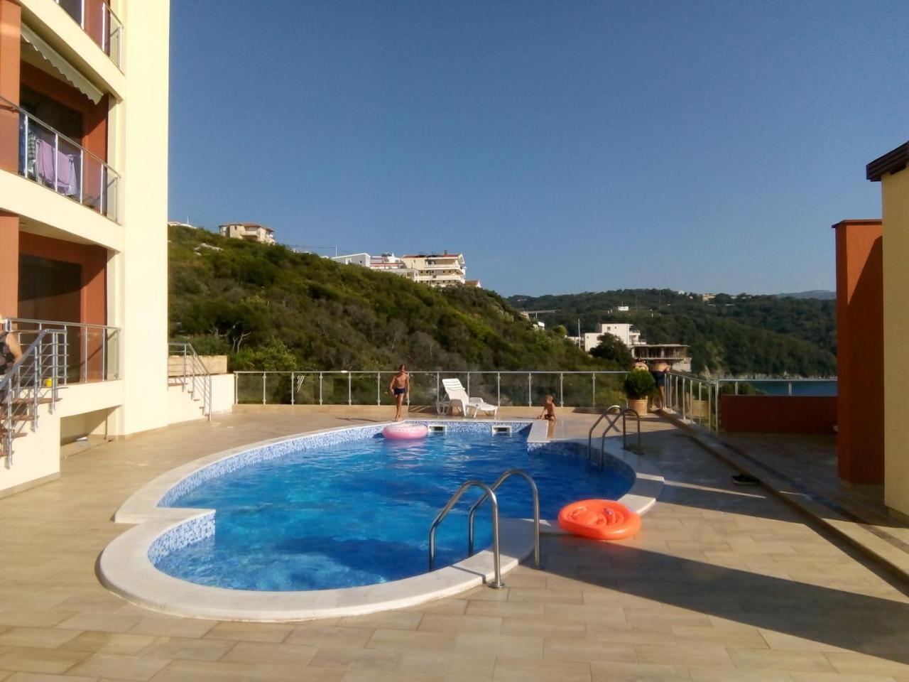 Apartment Sea Space 3 Dobra Voda Dış mekan fotoğraf